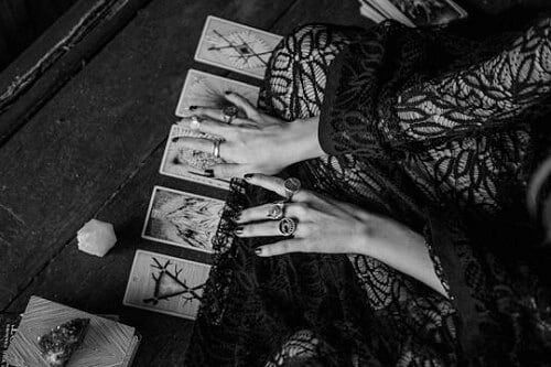 Oracle Whispers - intuitive card reading by voice note